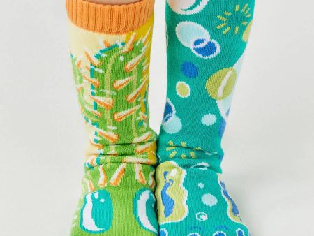 Pokey & Poppy - Mismatched Cactus Bubble Non-Slip Kids Socks: KIDS LARGE on Sale