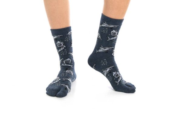 V-Toe Split Toe Novelty Grey Sharks Big Toe Tabi Socks Online Sale