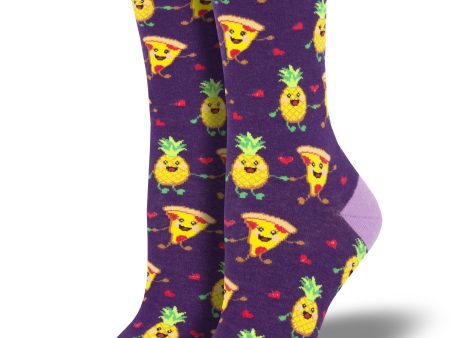 Women s  Pizza Loves Pineapple  Socks Supply