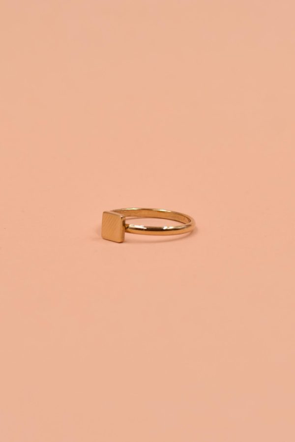 Bague Online now